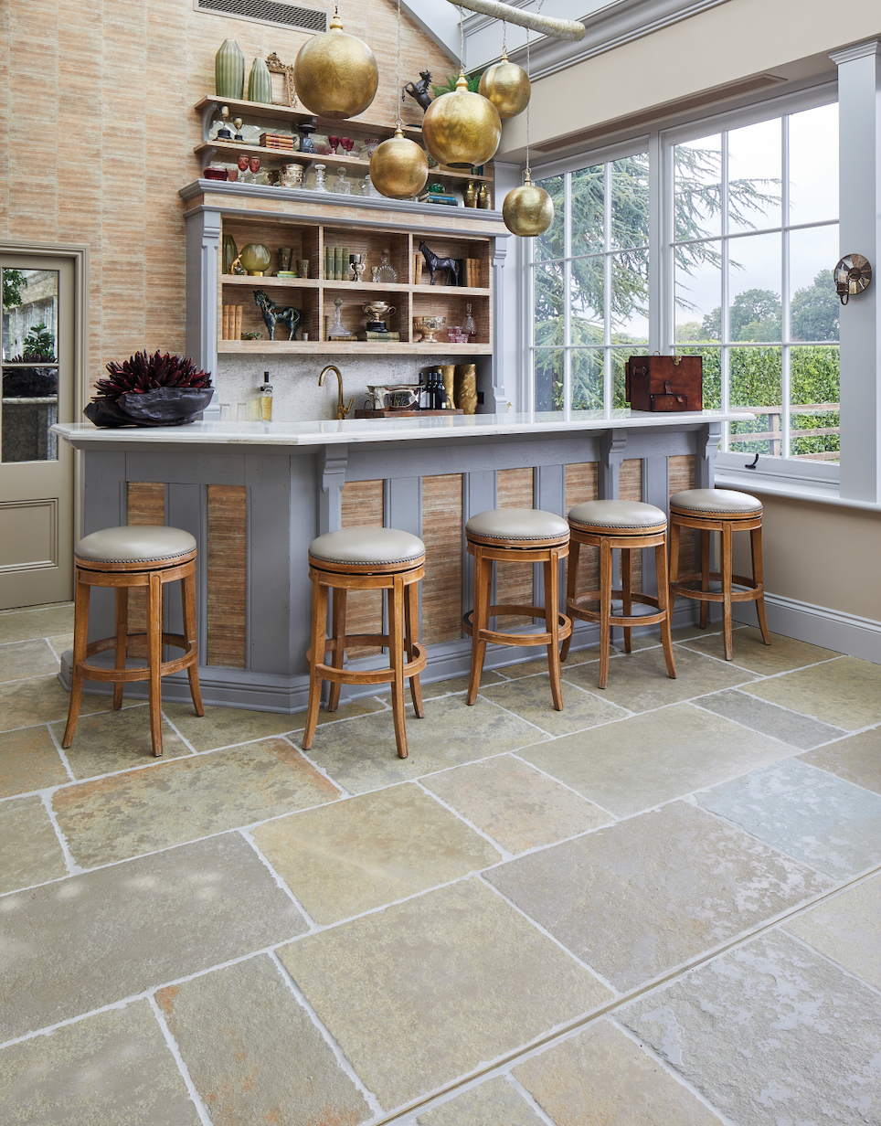 Ca'Pietra Trusloe Limestone - Seasoned Finish