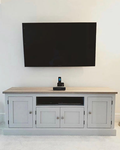 Oak Shaker TV Cabinet