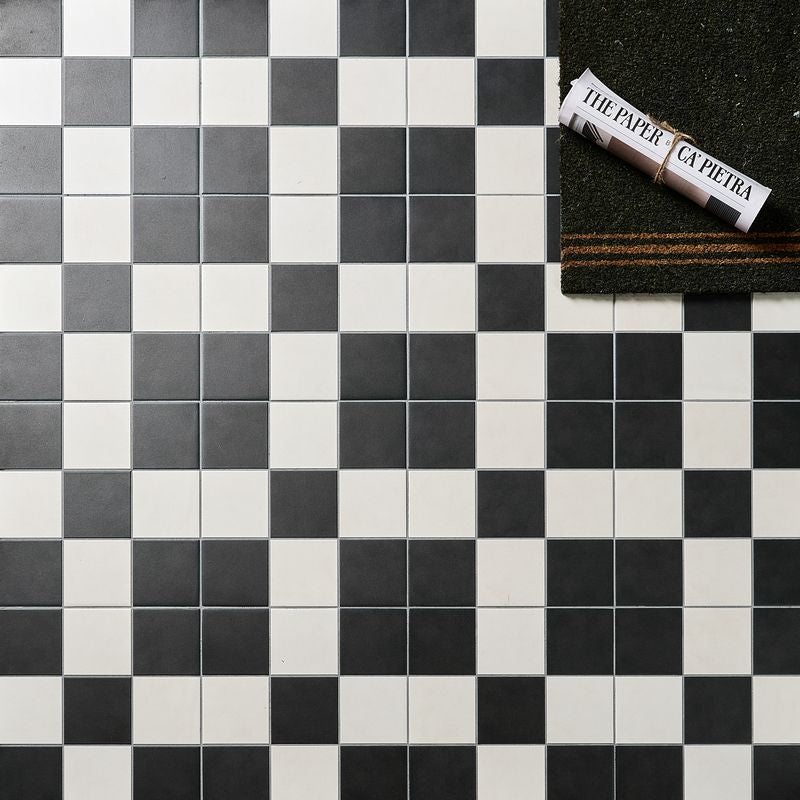 Ca'Pietra Victorian Style™ Porcelain Chess Mono A